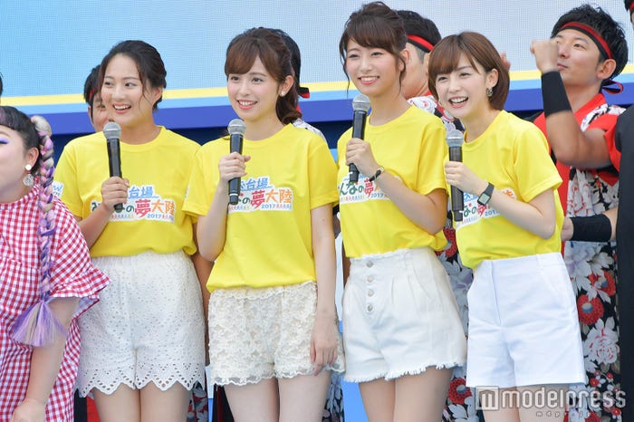 (左から)永尾亜子アナ、久慈暁子アナ、海老原優香アナ、宮司愛海アナ (C)モデルプレス