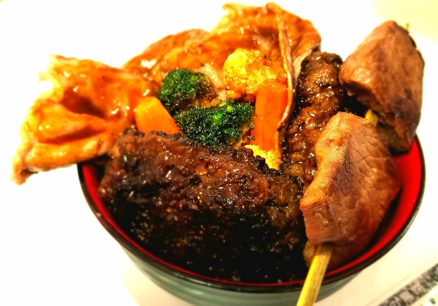 「和牛デリ・ターミナル」列島和牛の極み丼／画像提供：東京和牛ショー