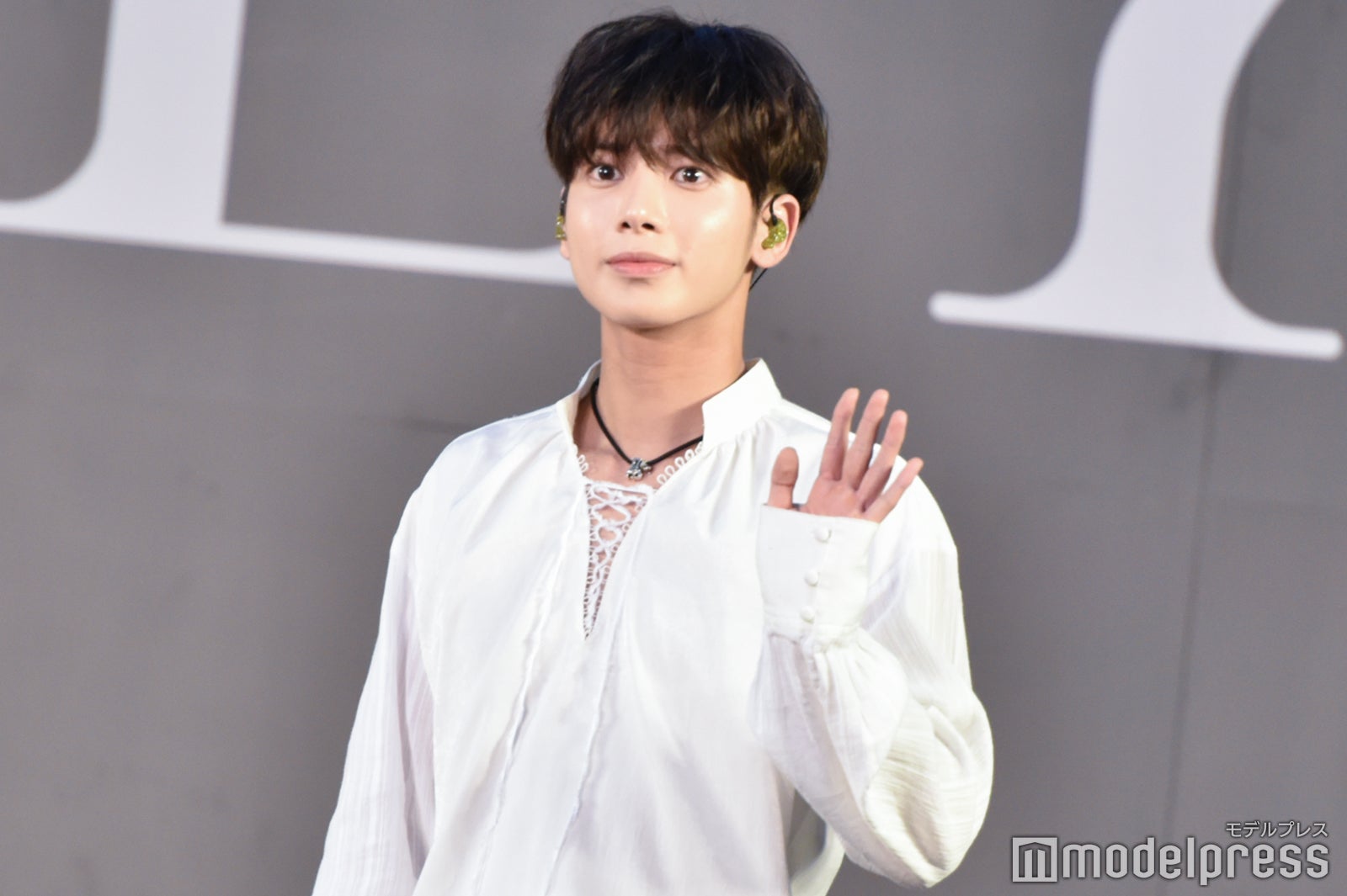 ぱっちりとした瞳と力強い歌声がギャップのテヒョン（C）モデルプレス