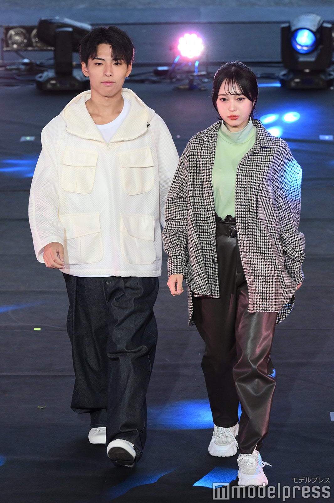 （C）モデルプレス