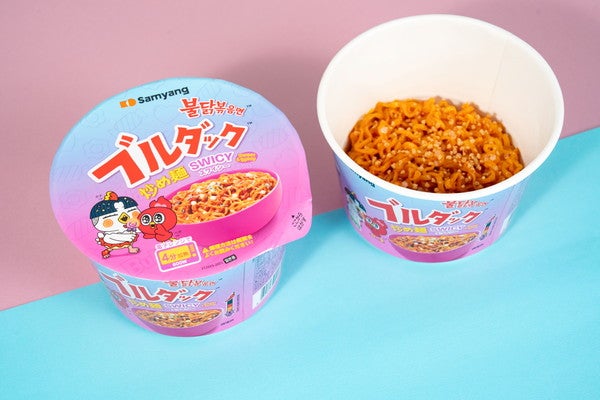 累計1.4億食突破「ブルダック炒め麺」新作スワイシー味がファミマ先行登場
