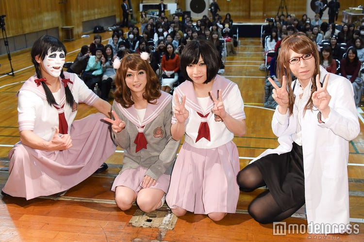 ゴールデンボンバー 女装姿でファン圧倒 勉強になりました モデルプレス ゴールデンボンバー 女装姿でファン圧倒 勉強になりました モデルプレス