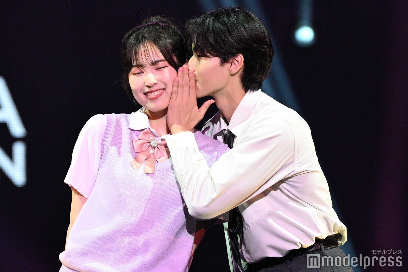 「今日好き」“たくはる”林田拓也＆村谷はるなカップル、至近距離で耳打ち 会場歓声【オキコレ2025】