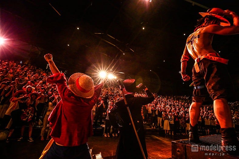 USJ「ワンピース」プレミアショー、涙するファンが続出 ルフィら3兄弟の“熱い絆”に感動の嵐