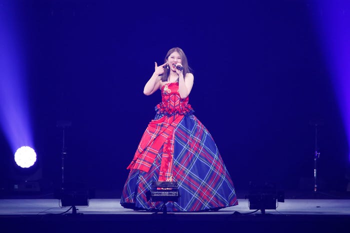 竹内朱莉「ANGERME CONCERT 2023 BIG LOVE 竹内朱莉 FINAL LIVE アンジュルムより愛をこめて」(提供写真)
