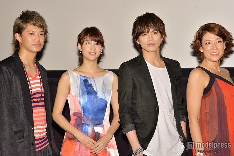 （左から）井上正大、山本美月、山本裕典、LiLiCo