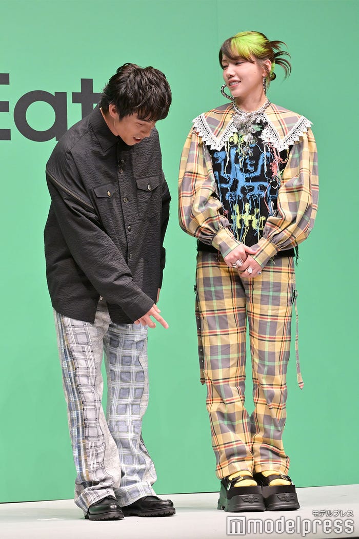 中尾明慶、厚底で登場した仲里依紗(C)モデルプレス