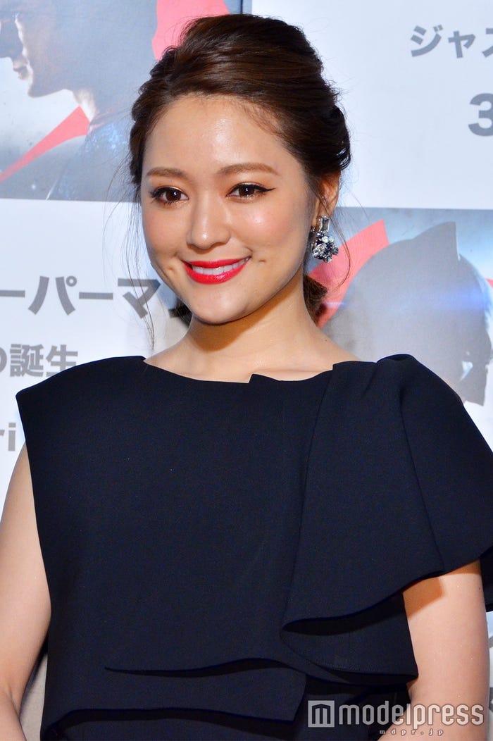 chay(C)モデルプレス
