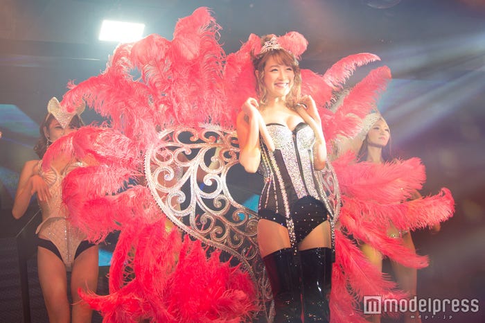 鈴木奈々(C)モデルプレス