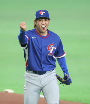 台湾先発は日本ハムの古林睿煬 強打の韓国打線に4回0／3を2安打1失点の力投で大歓声 台湾勝利で日本の2位以内が確定