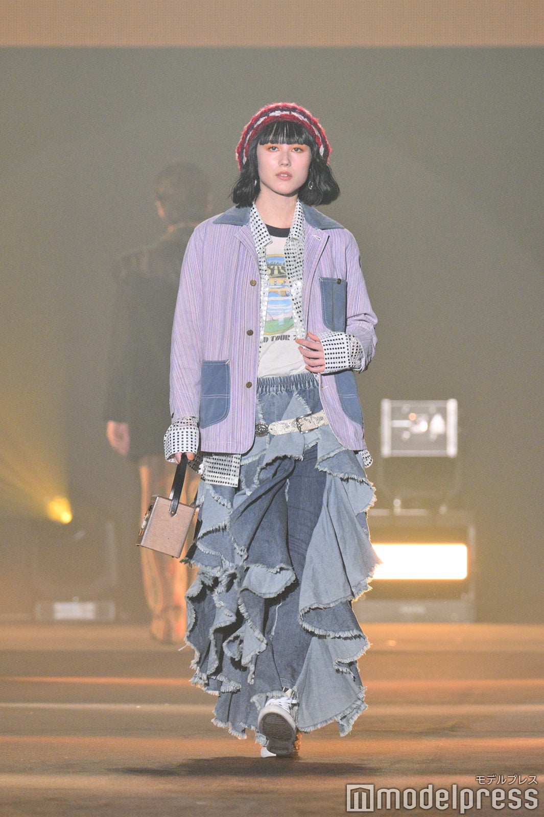 （C）モデルプレス