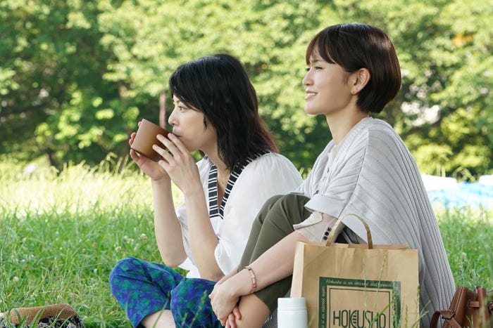 さとうほなみ、前田敦子「彼女たちの犯罪」第4話より(C)読売テレビ