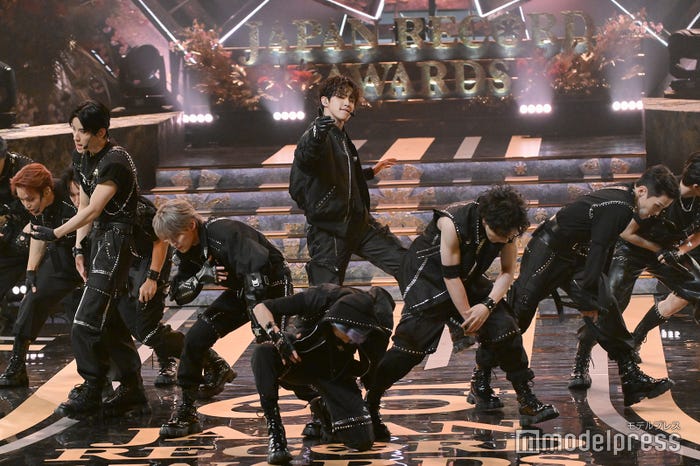 JO1(C)モデルプレス