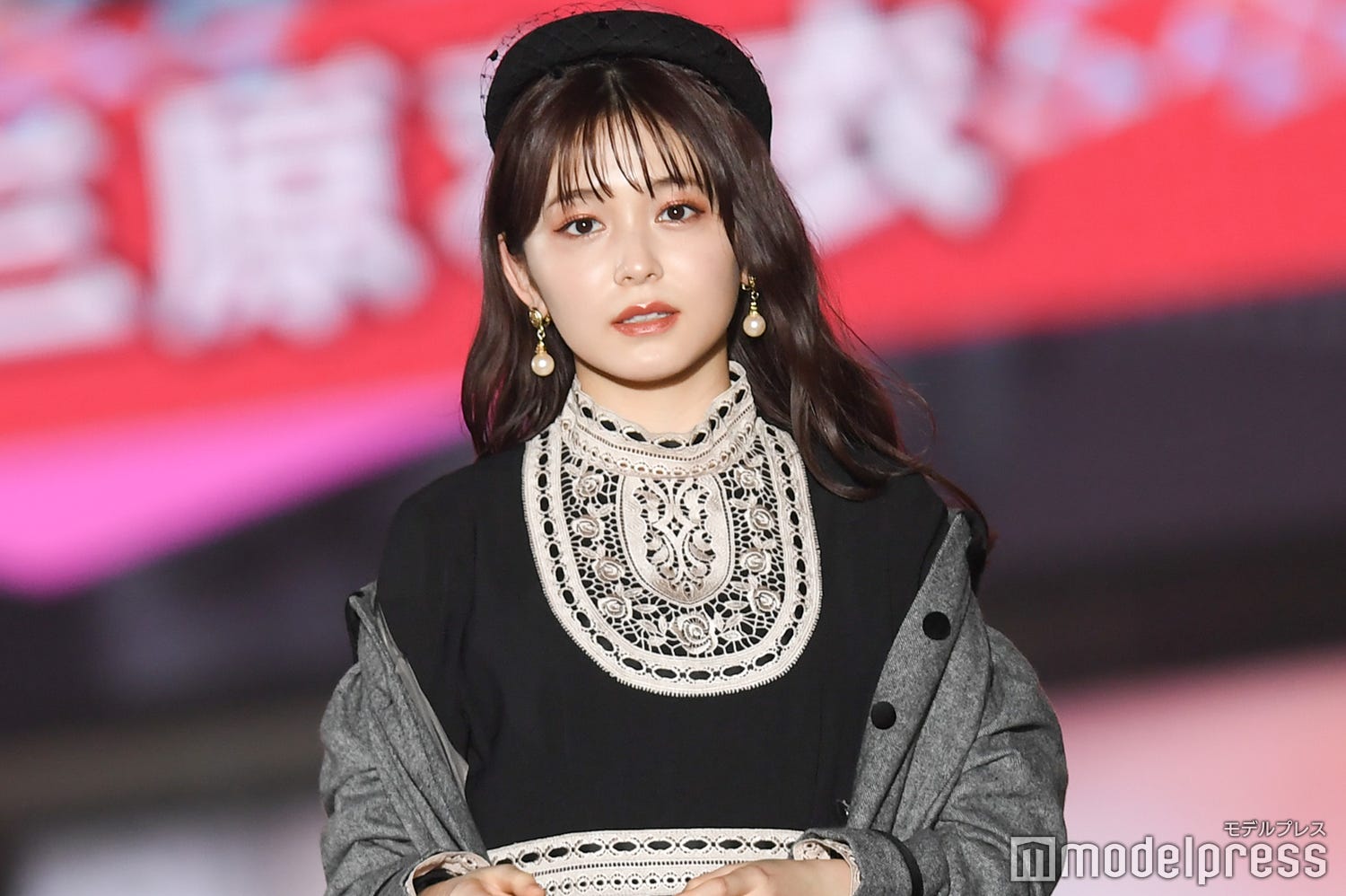 久間田琳加、USJでのカチューシャ姿に「可愛すぎる」「真似したい」旅行中のオフショットに反響