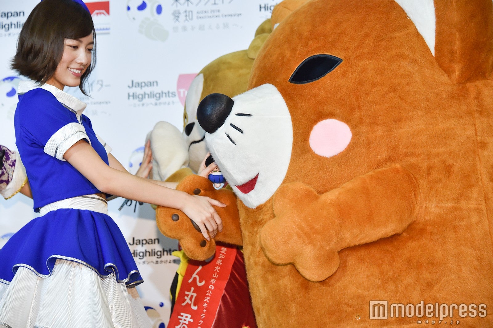 ゆるキャラと交流 （C）モデルプレス