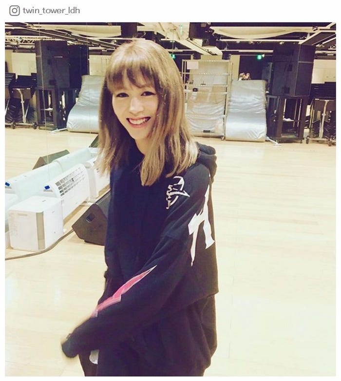 明るいカラーの楓/ツインタワーInstagramより