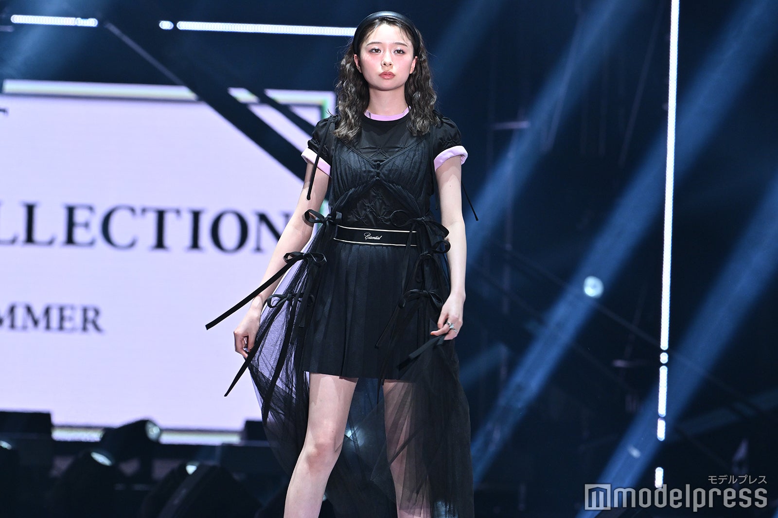 （C）モデルプレス