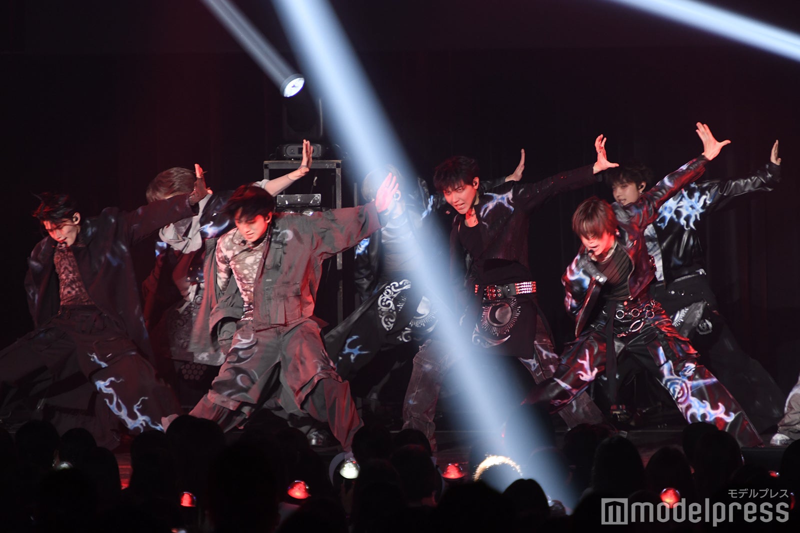 &TEAM「Go in Blind (月狼)」のパフォーマンス（C）モデルプレス