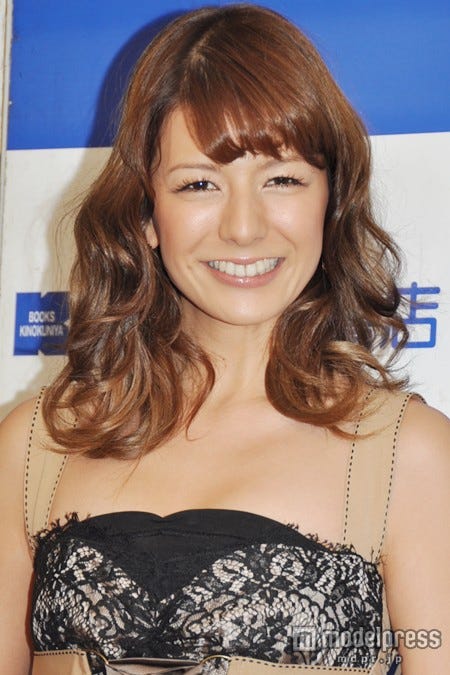 スザンヌ