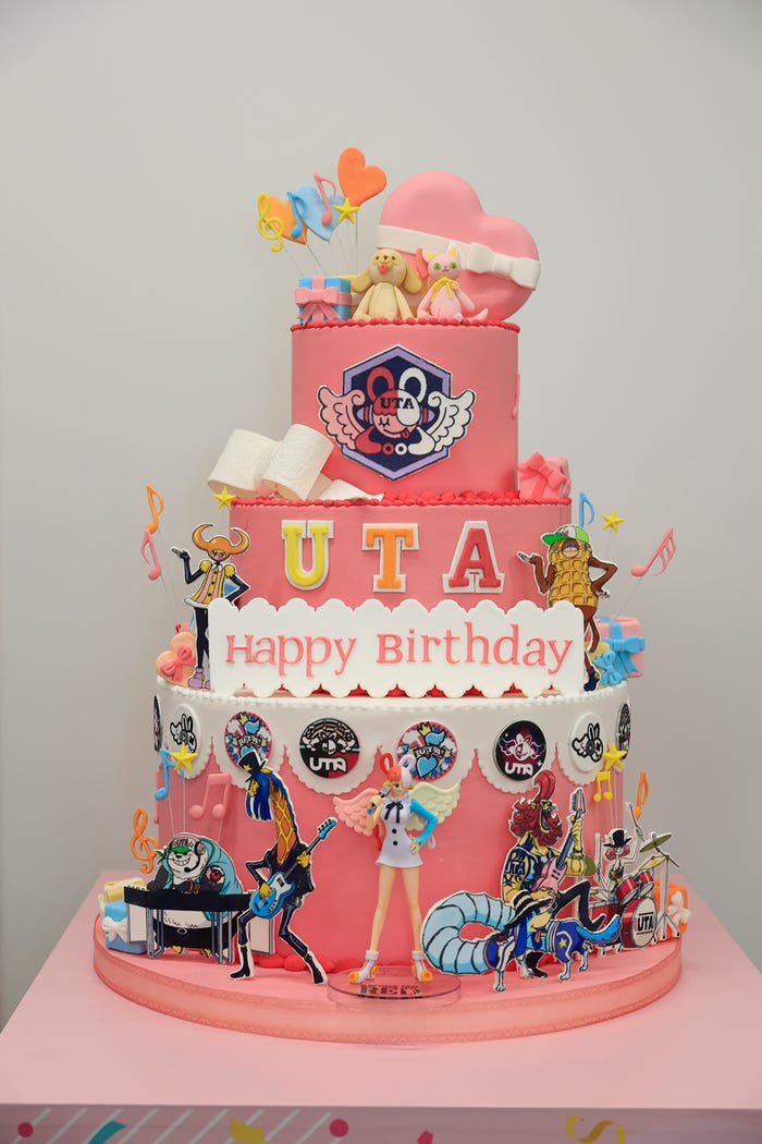 #ウタ生誕祭の様子(C)尾田栄一郎/2022「ワンピース」製作委員会