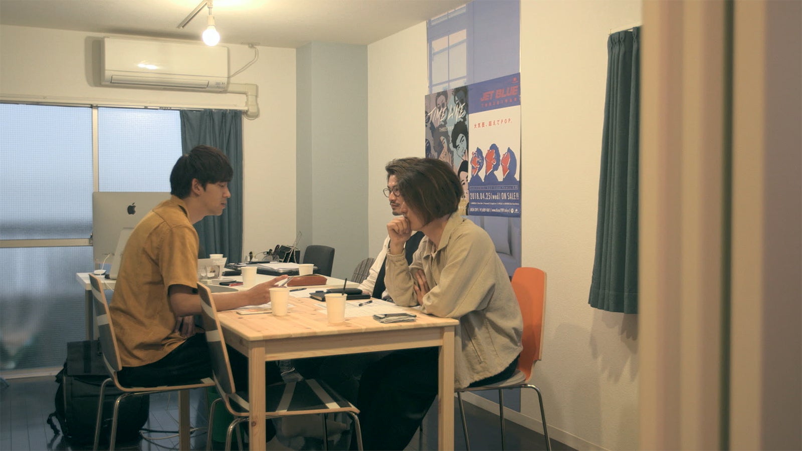 バンドメンバーと話し合う翔平「TERRACE HOUSE OPENING NEW DOORS」31st WEEK（C）フジテレビ／イースト・エンタテインメント