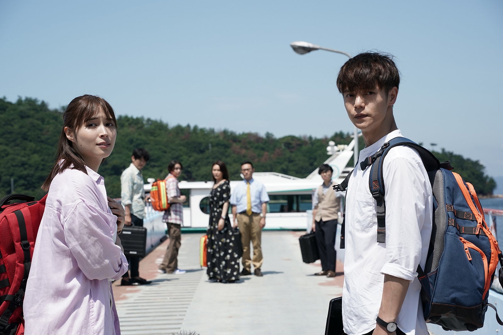 広瀬アリス、窪田正孝（C）2022横幕智裕・モリタイシ／集英社・映画「ラジエーションハウス」製作委員会