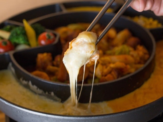 carousel_e14bd7488074c2e9c8a8beea649033d