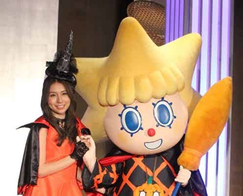May J.ミニスカハロウィン衣装で新曲熱唱 自身初の記録に歓喜