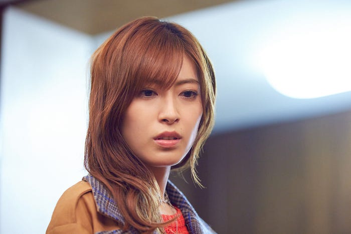 瀧本美織 「Sister」第6話より(C)読売テレビ