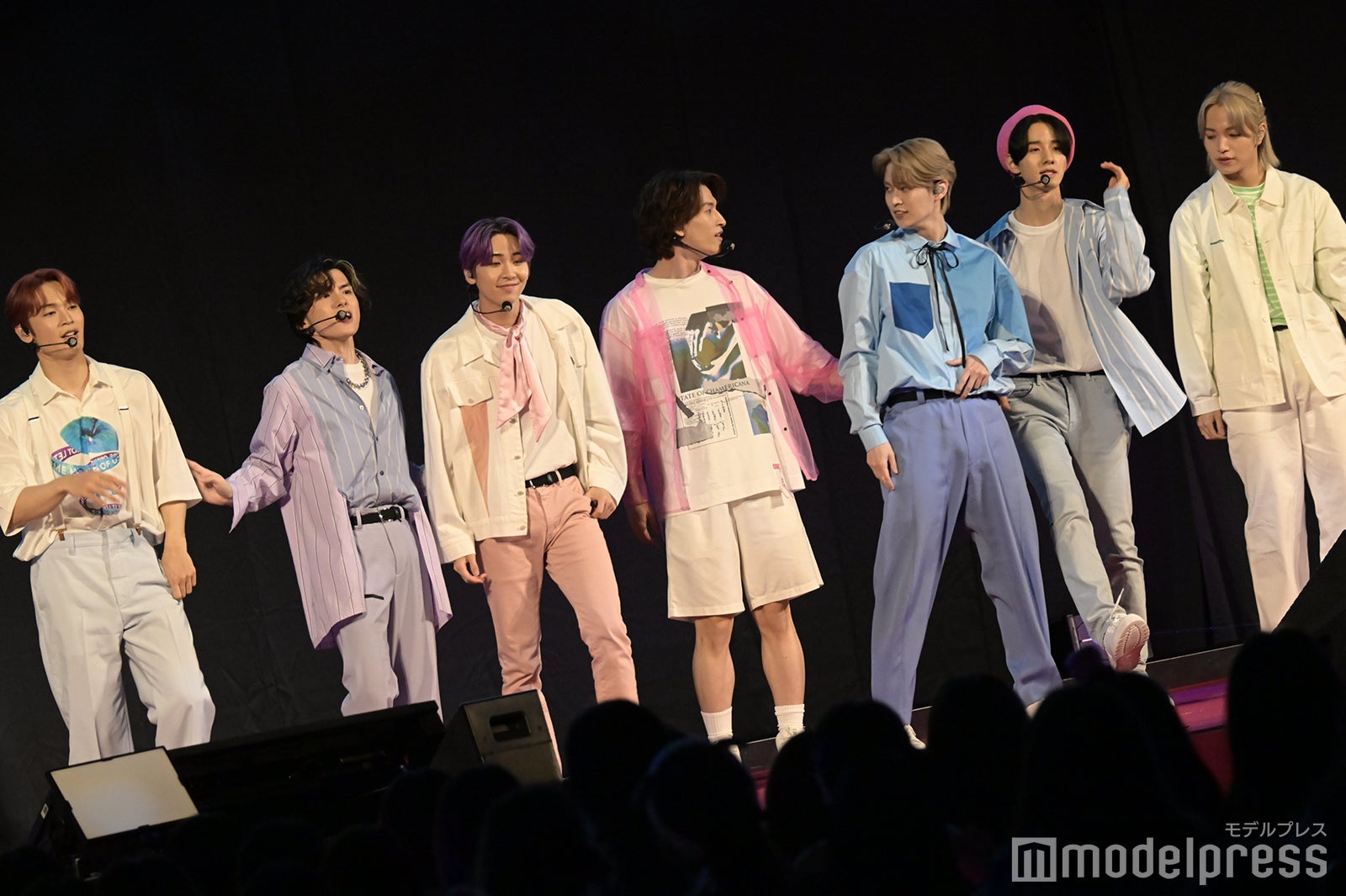 與那城奨、川西拓実、川尻蓮、金城碧海、白岩瑠姫、佐藤景瑚、大平祥生（C）モデルプレス