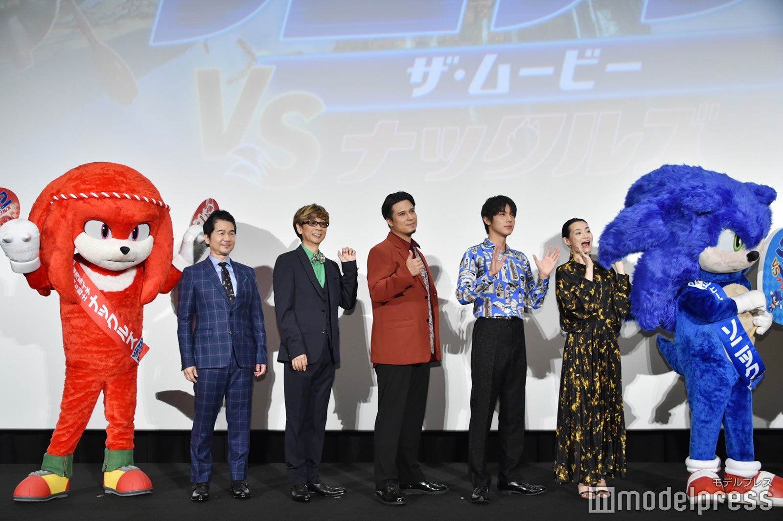 （左から）ナックルズ、中村正人、山寺宏一、木村昴、中川大志、広橋涼、ソニック （C）モデルプレス