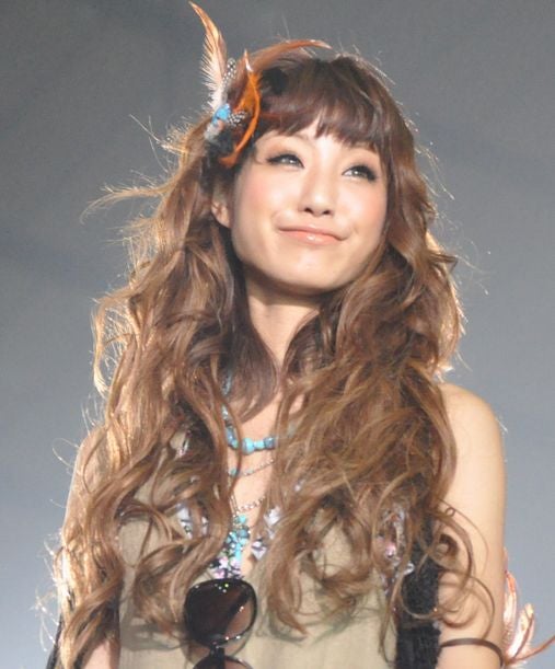 「Popteen」モデルプロデュースの大人かわいいアクセサリーが期間限定で登場