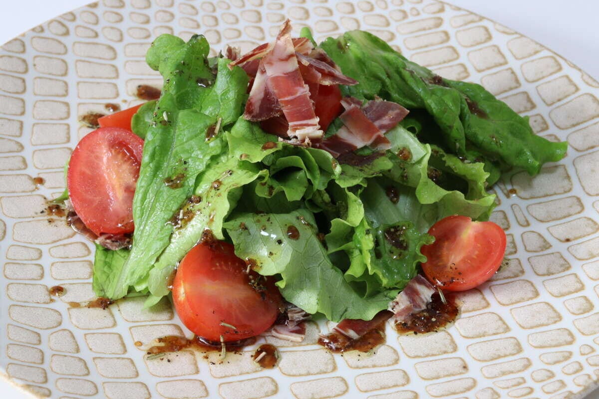 ダイソー　バルサミコ酢　サラダ