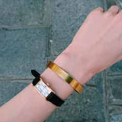 merciの文字入りバングル/画像提供:所属事務所