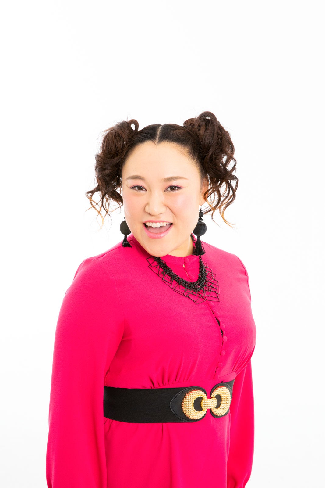 第1子妊娠発表のバービー、“急遽撮影”夫とのマタニティフォトが話題「流石」「バービーさんらしい」