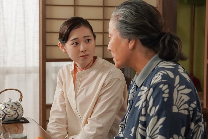 福原遥、高畑淳子/「舞いあがれ!」第115話(C)NHK