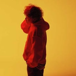 Vaundy、2021年第一弾となる 「融解sink」配信スタート&MV公開