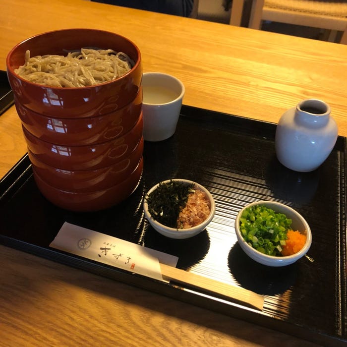 島根のグルメをいただく (写真提供:MBS)