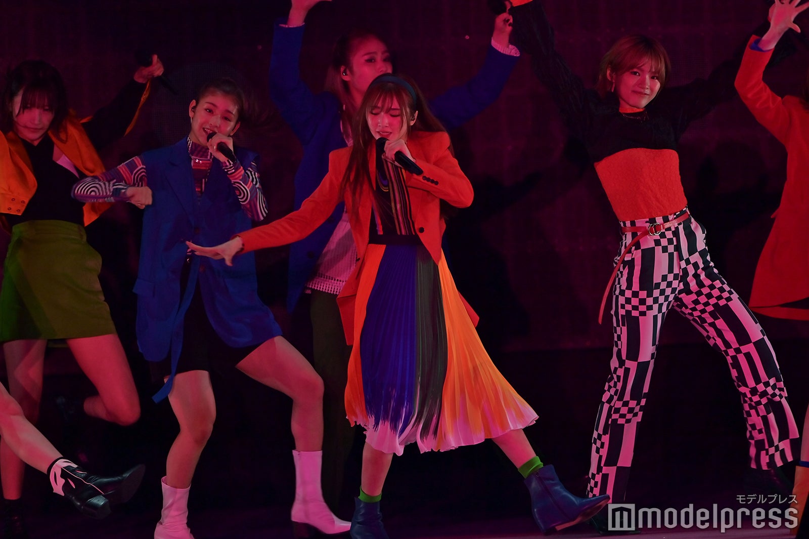 （C）モデルプレス