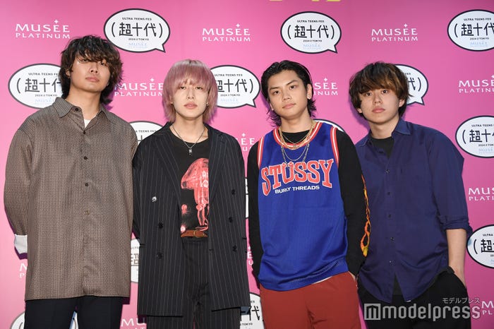 ヤングスキニー/(左から)りょうと、かやゆー、しおん、ゴンザレス(C)モデルプレス