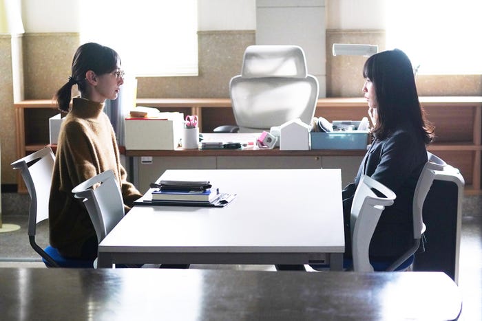 北川景子、南沙良/「女神の教室」第7話(C)フジテレビ