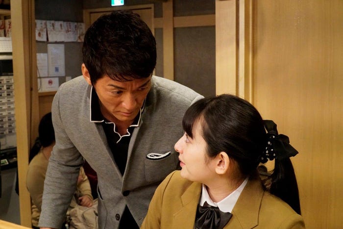 長嶋一茂、早見あかり (C)フジテレビ