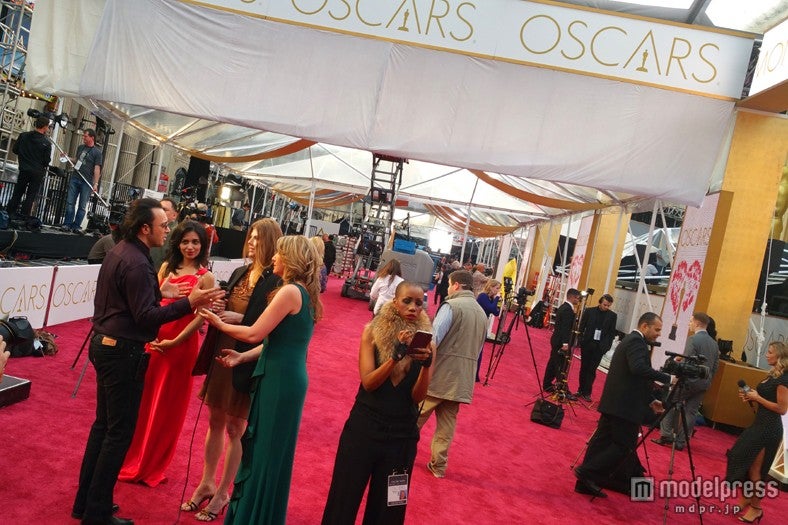 第87回アカデミー賞、レッドカーペット会場準備の様子（米・ドルビー・シアター／画像：モデルプレス）