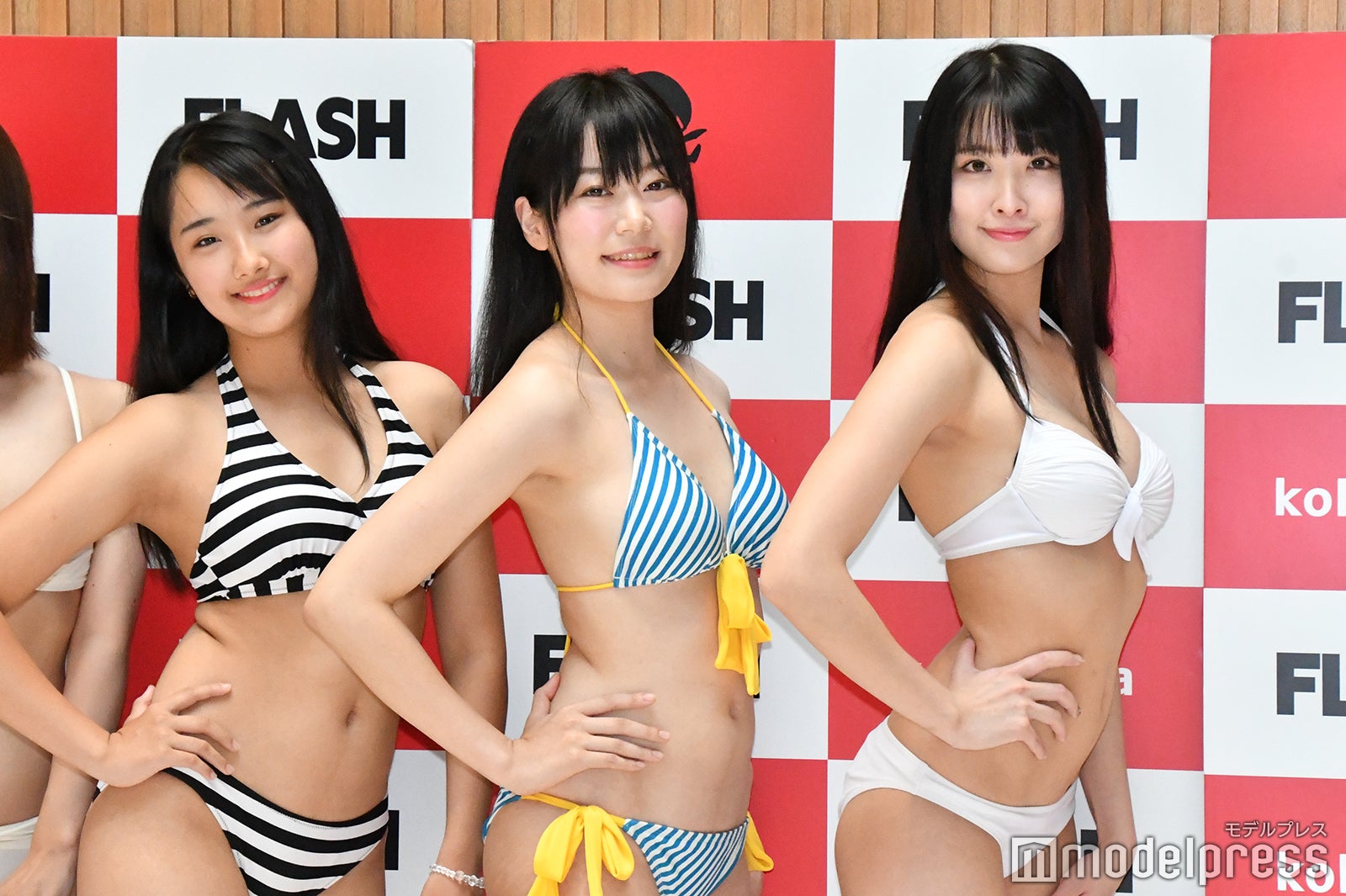 （C）モデルプレス