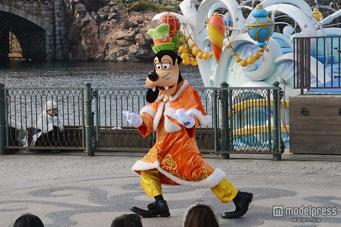 「カラフルホリデー・グリーティング」グーフィー