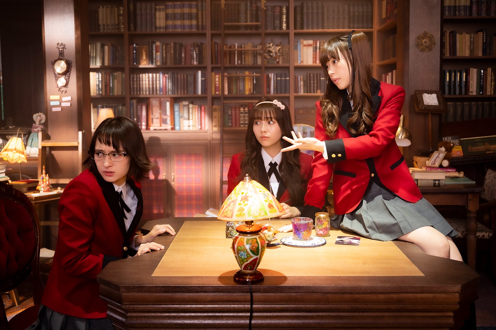 ドラマ「賭ケグルイ双」（C）河本ほむら・尚村透・斎木桂／SQUARE ENIX（C）2021 ドラマ「賭ケグルイ双」製作委員会