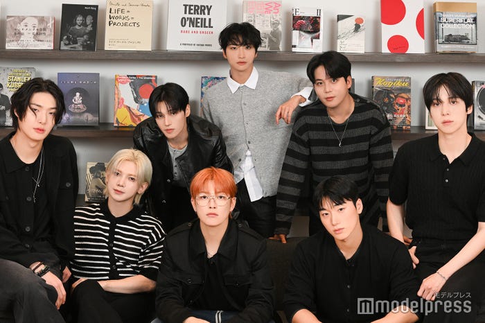 ATEEZ(左から)MINGI、YEOSANG、WOOYOUNG、HONGJOONG、SEONGHWA、JONGHO、SAN、YUNHO(C)モデルプレス