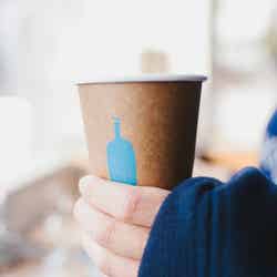 「ブルーボトルコーヒー 池袋カフェ」南池袋公園エリアにオープン/画像提供:Blue Bottle Coffee Japan