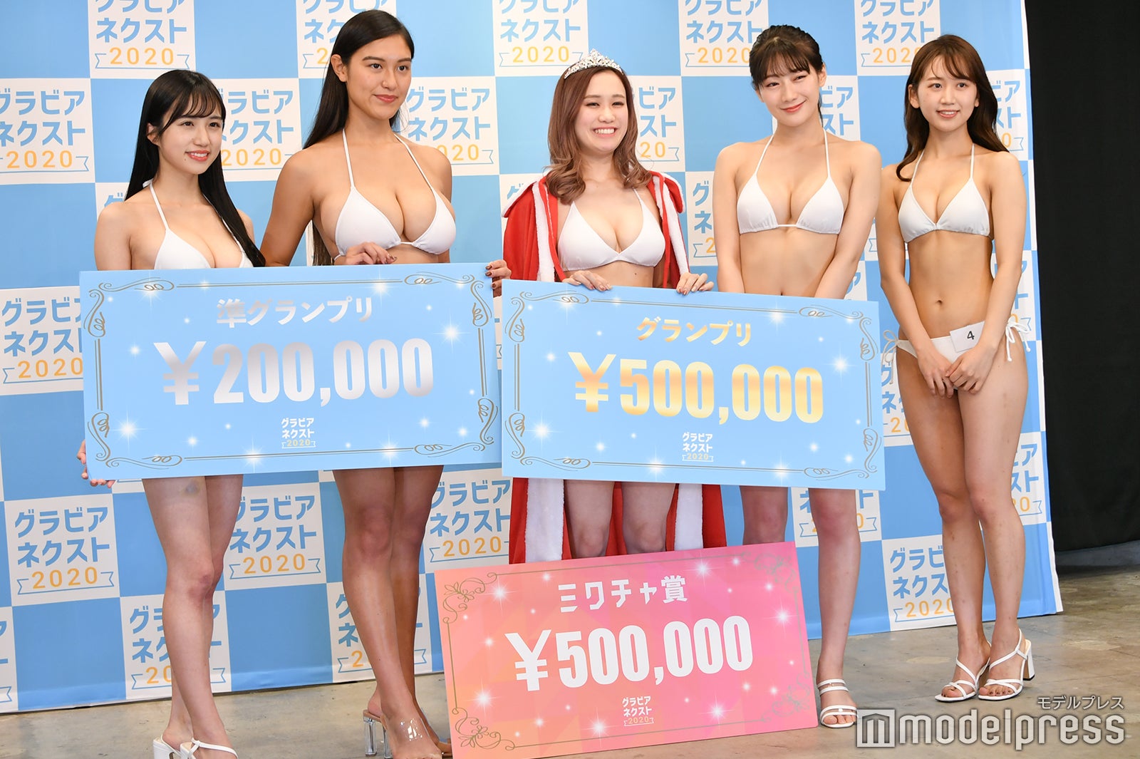 橋本杏奈さん、モラレスしれなさん、冨樫真凜さん、新海まきさん、新田空さん（C）モデルプレス