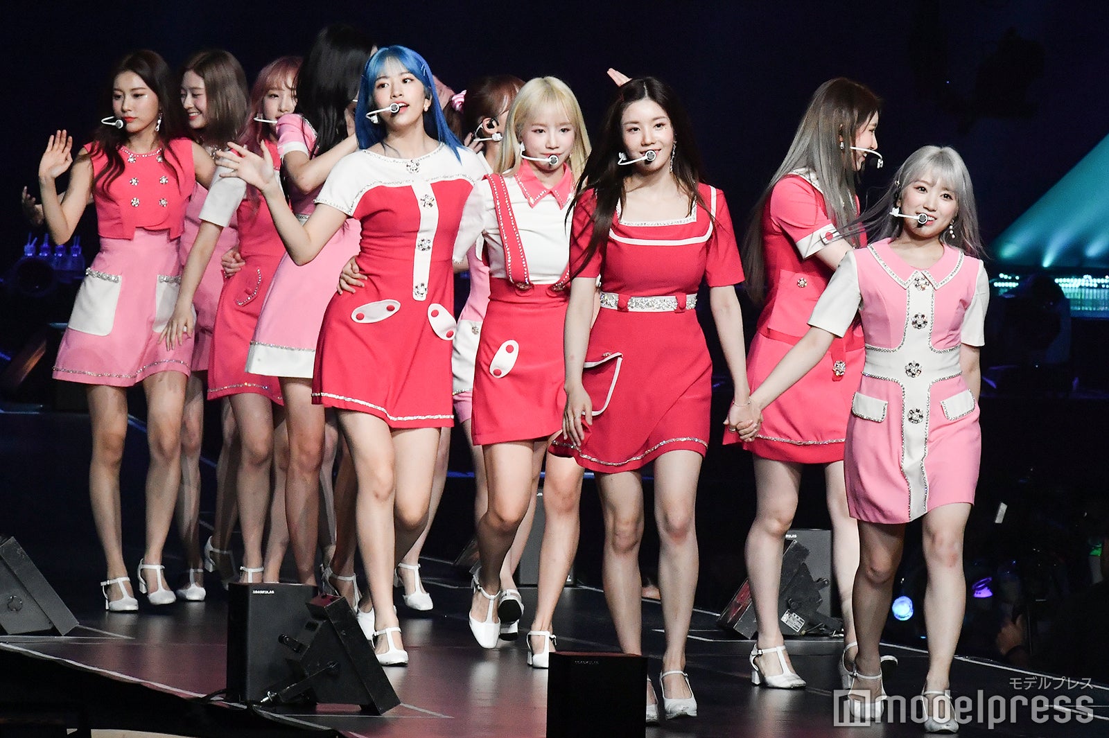 IZ*ONE （C）モデルプレス